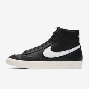 Nike Blazer Mid 77